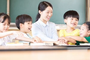 校園內(nèi)出交通事故，學校要擔責嗎？