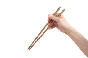 鍋、菜板、筷子、杯子的材質(zhì)哪種更有益健康