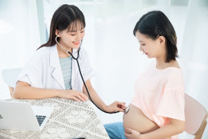 孕期感染新冠肺炎？還是得留下孩子啊!