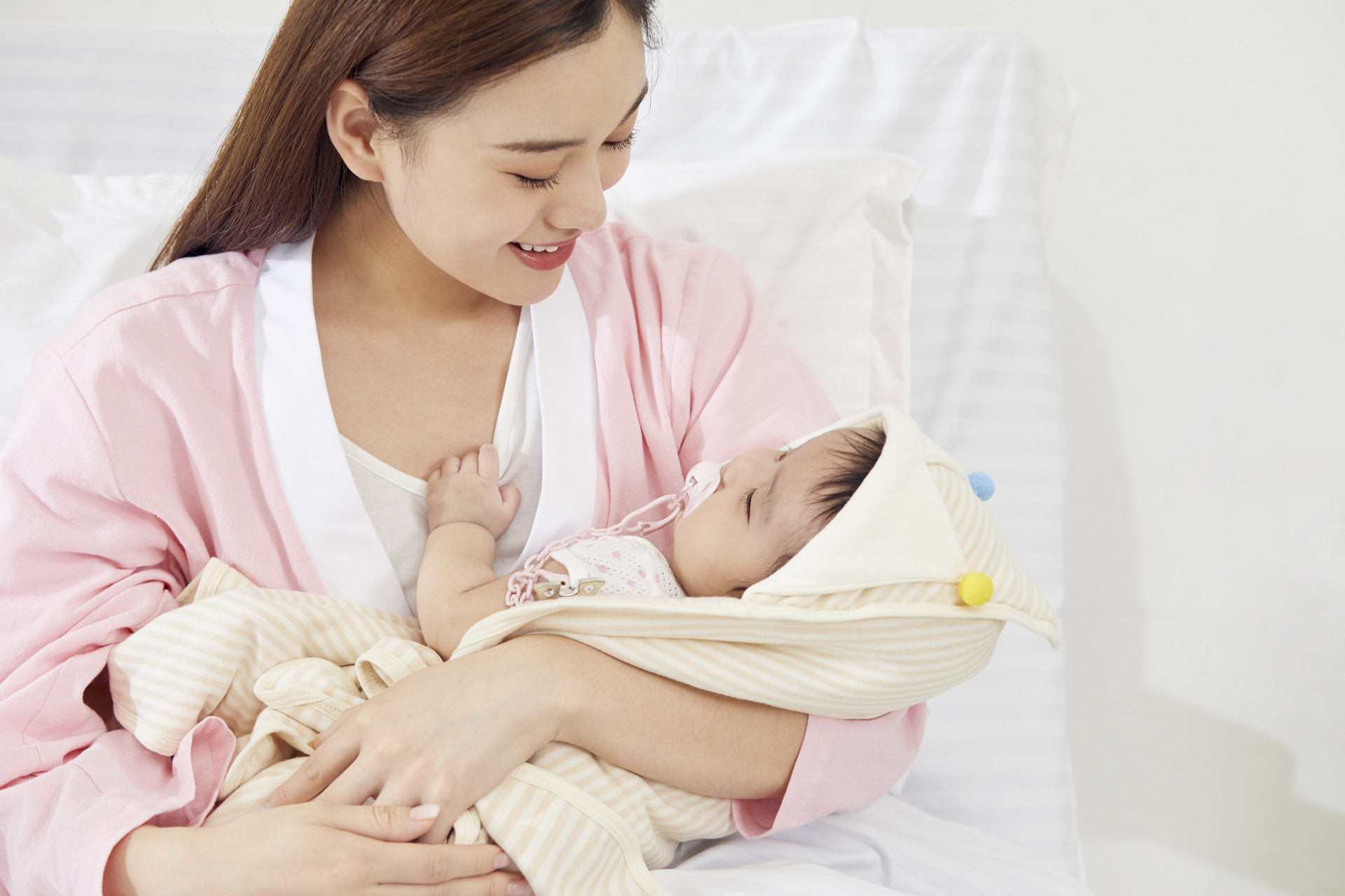 產(chǎn)后脫發(fā)應(yīng)該怎么辦？